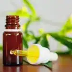 Les bienfaits du CBD sur les douleurs chroniques une solution naturelle
