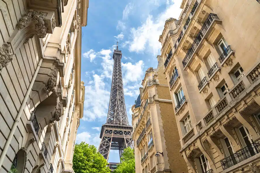 Quels sont les quartiers les plus populaires pour les hôtels à Paris