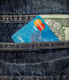 Carte bancaire prépayée : les avantages