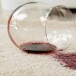 tache de vin rouge