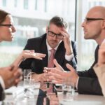 Contacter un avocat en droit du travail pour résoudre vos conflits au travail