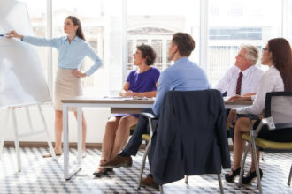 Formation coaching de manager : pour qui et comment trouver la meilleure ?