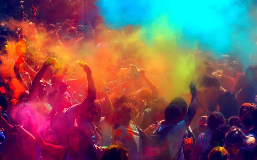 Holi fête des couleurs