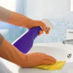 nettoyer salle de bain
