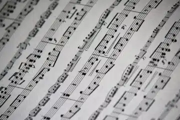 Trouvez vos partitions de piano et tout un tas de produits liés à l'univers de la musique en quelques clics